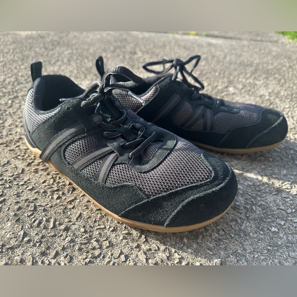 Xero Prio Suede black/asphalt barefoot running/gym shoes women’s 8.5 men’s 7 EUC